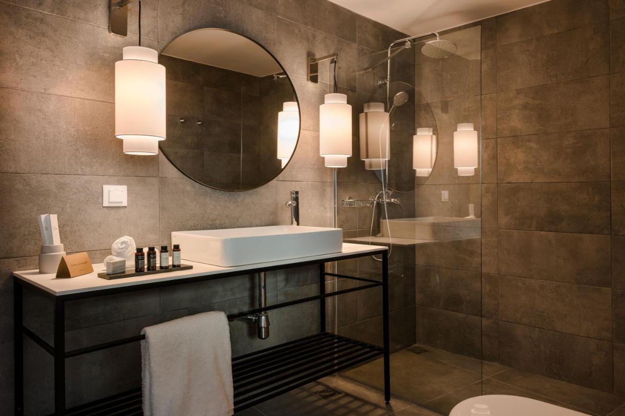 The Rock Hotel Skiathos-stad Buitenkant foto